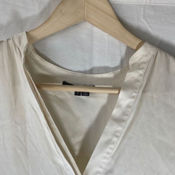 Vince Ivory Silk/Spandex Banded Collar Shell Top Sz S - Picture 8 of 8